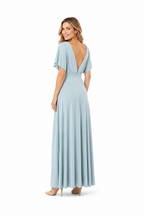 Arriendo de vestido largo celeste lycra elasticado
