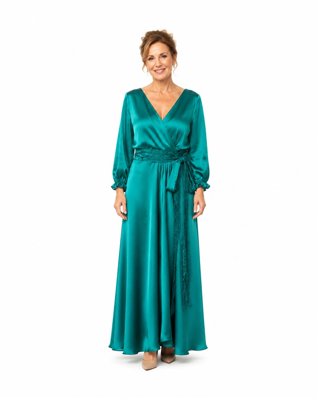 Arriendo de vestido largo con mangas y amarre en cintura de seda