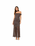 Arriendo de Vestido largo MUTH café con brillos strapless con tirita cuello