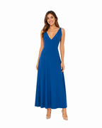 Arriendo de Vestido de Lycra azul largo con espalda descubierta