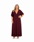 Arriendo de vestido largo de lycra burdeo con mangas
