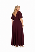 Arriendo de vestido largo de lycra burdeo con mangas