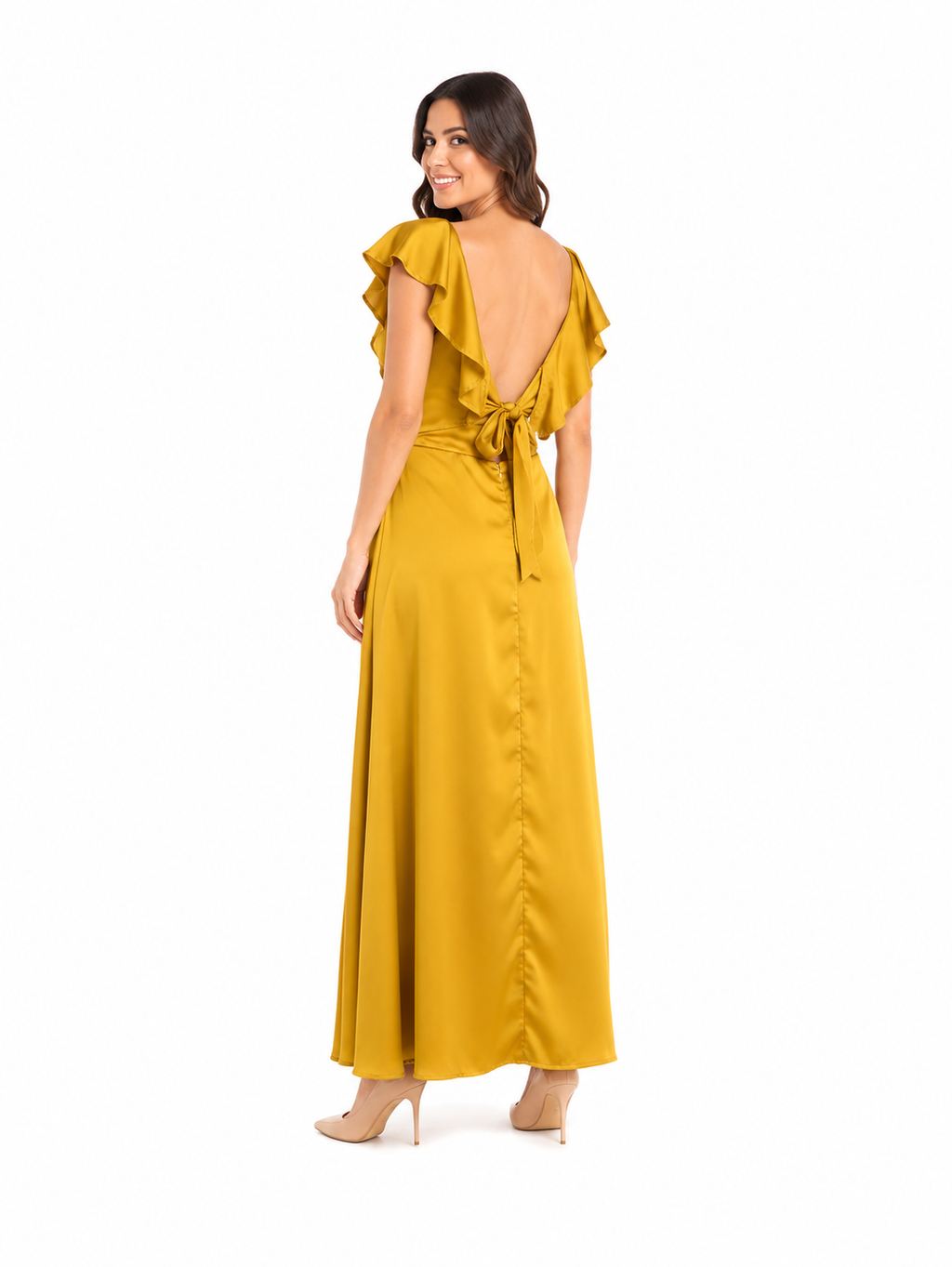 Arriendo de Vestido largo mostaza con vuelos arriba y amarre en espalda Karina Latorre