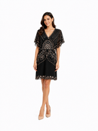 Arriendo de Vestido corto negro con brillos y lentejuelas
