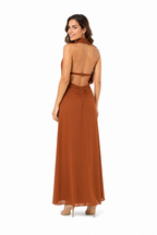 Arriendo de vestido terracota de gasa marca Debut