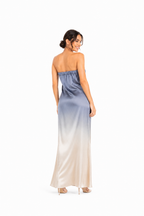Arriendo de Vestido largo strapless seda natural teñido a mano degrade azul con café con leche