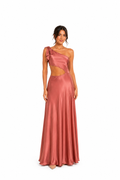 Vestido largo color durazno cut out