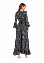Arriendo de vestido largo ajustable estampado escote en V