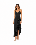 Arriendo de vestido largo marca Debut negro con vuelos