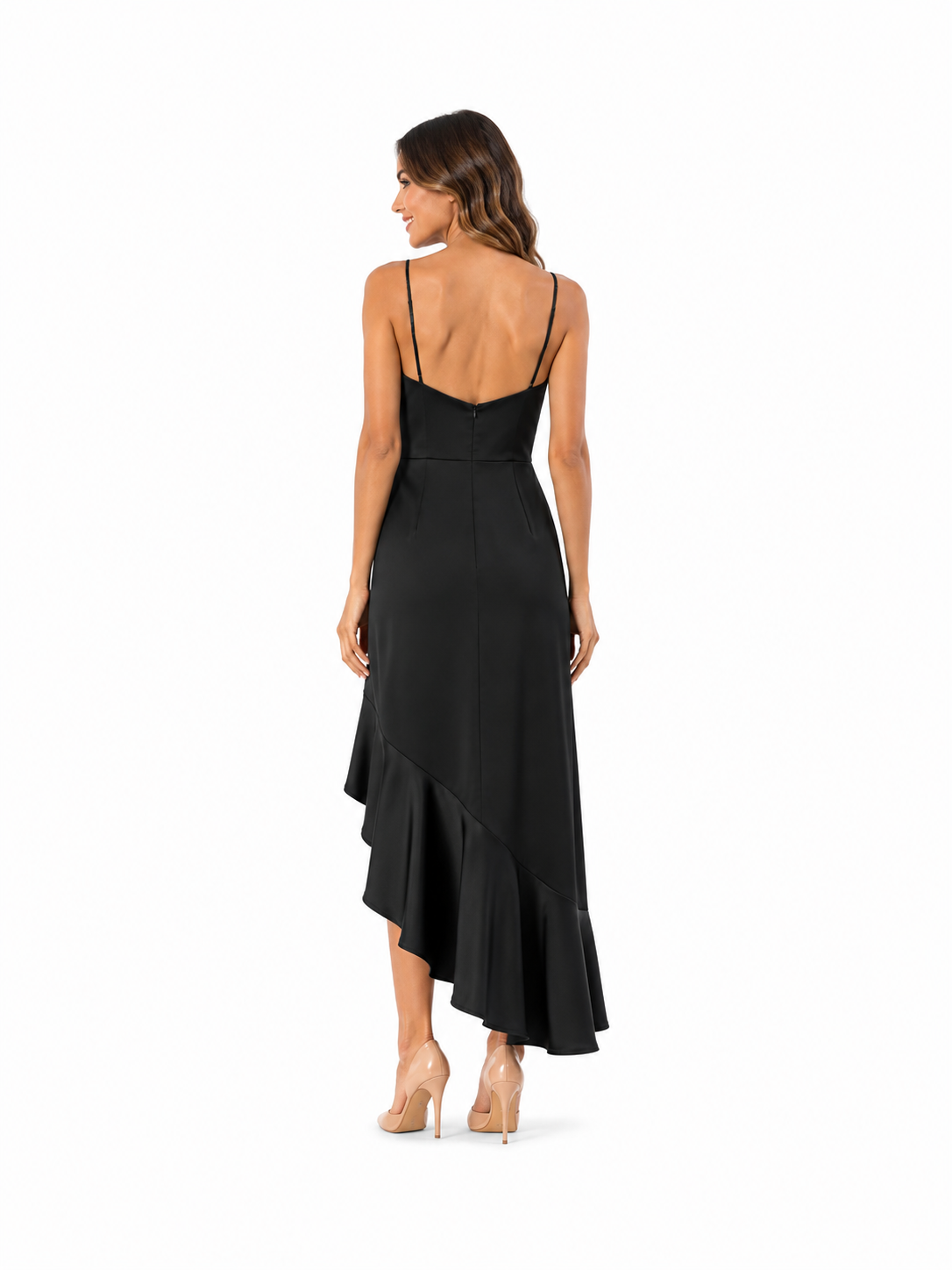 Arriendo de vestido largo marca Debut negro con vuelos