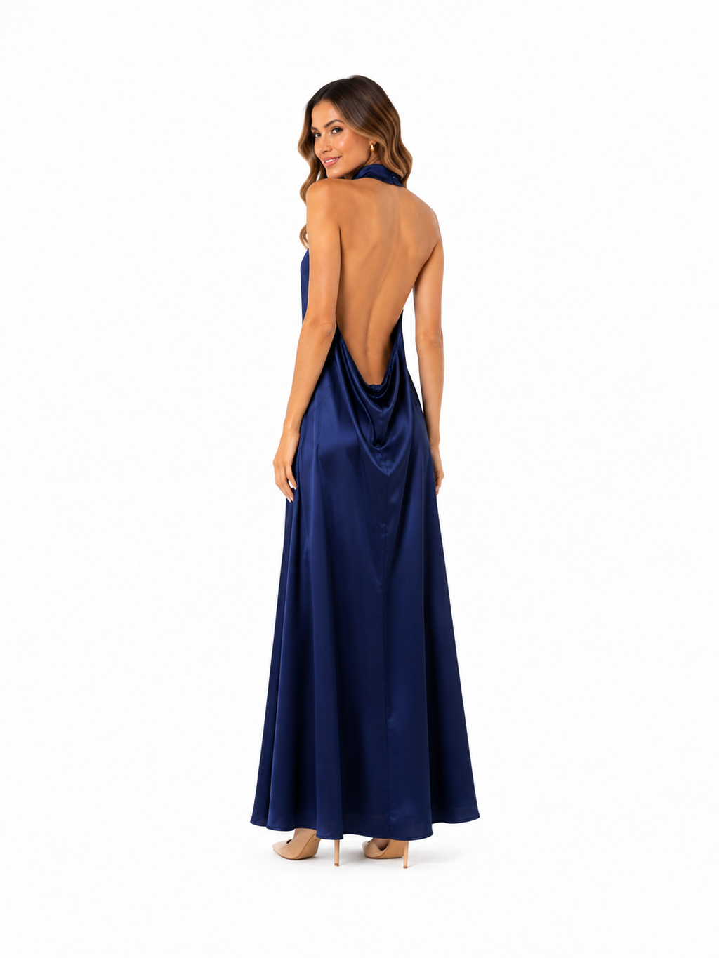 Arriendo de vestido largo halter azul de seda marca Debut