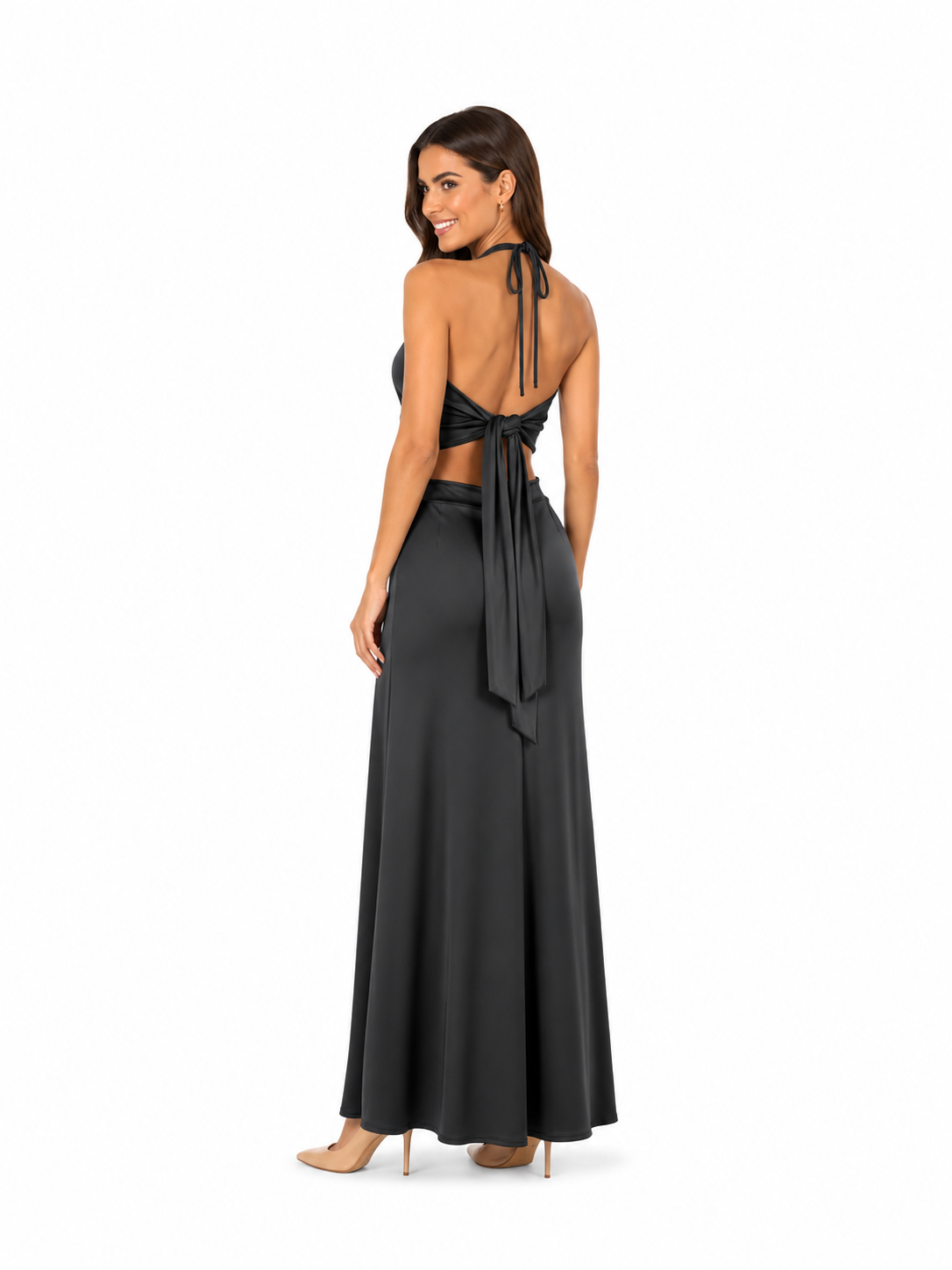 Arriendo de vestido negro lycra largo con cut out elasticado