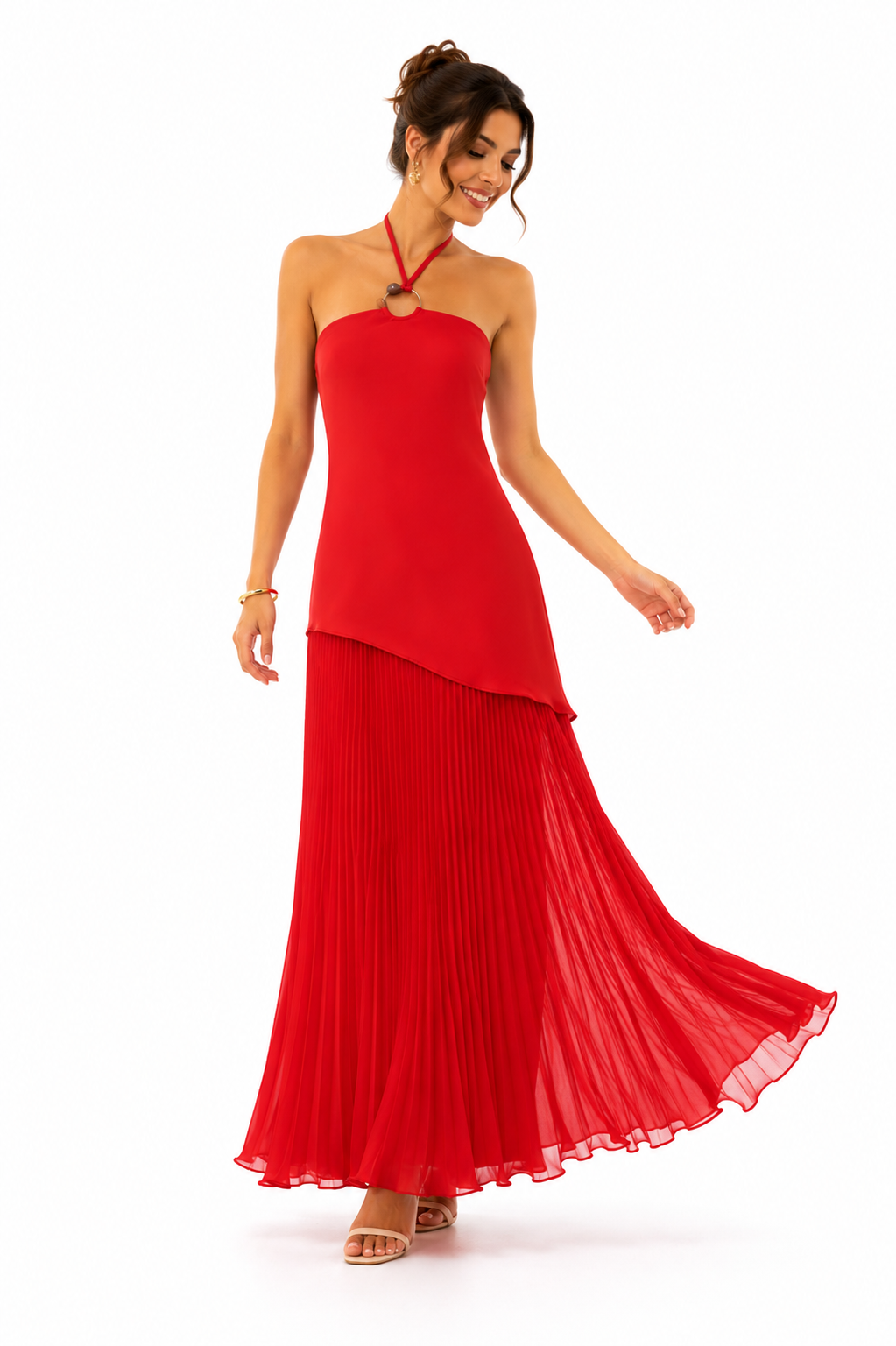 Vestido rojo naranjo oscuro plizado con detalle en escote
