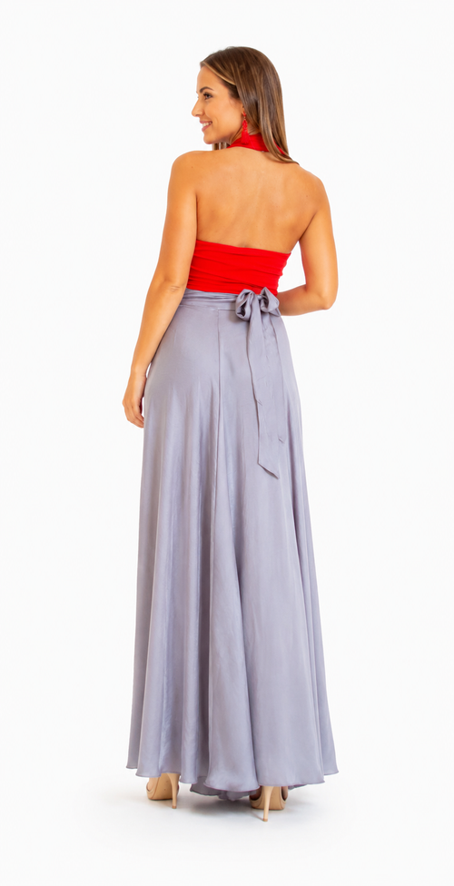 Arriendo de Conjunto top rojo amarre delantero sin espalda, pollera gris amarre costado