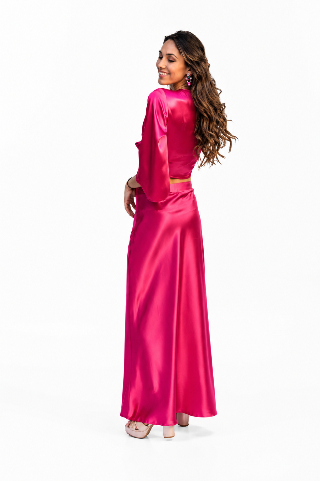 Arriendo de Conjunto seda fucsia