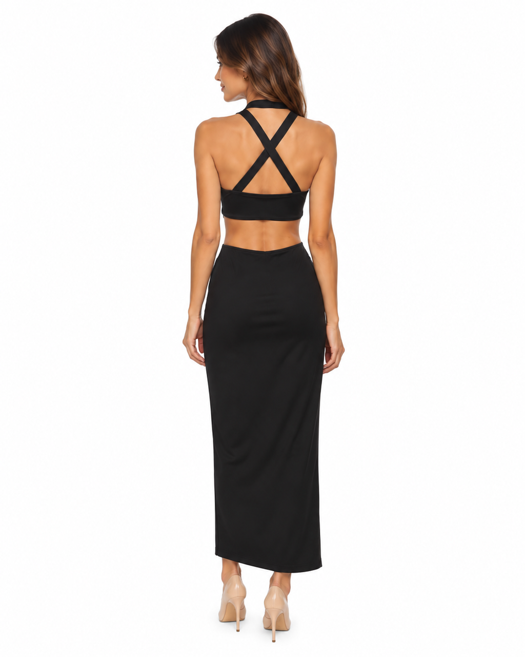 Arriendo de vestido largo 3/4 color negro con hoyos a los lados y tajo
