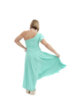 Arriendo de Vestido verde menta largo con un hombro