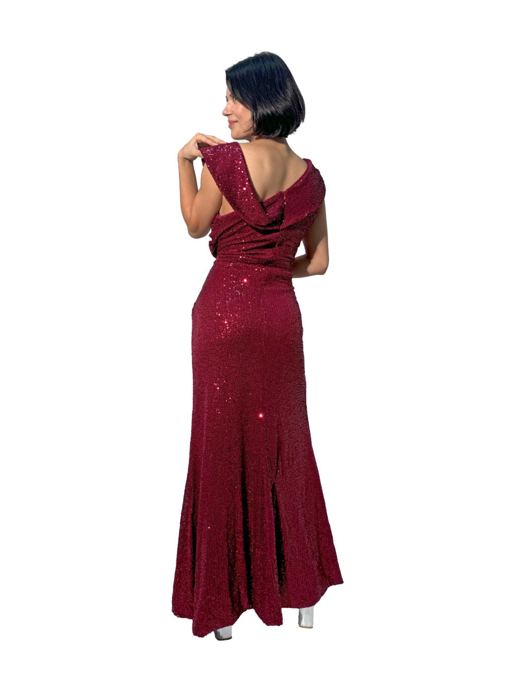 Arriendo de Vestido largo con lentejuelas burdeo