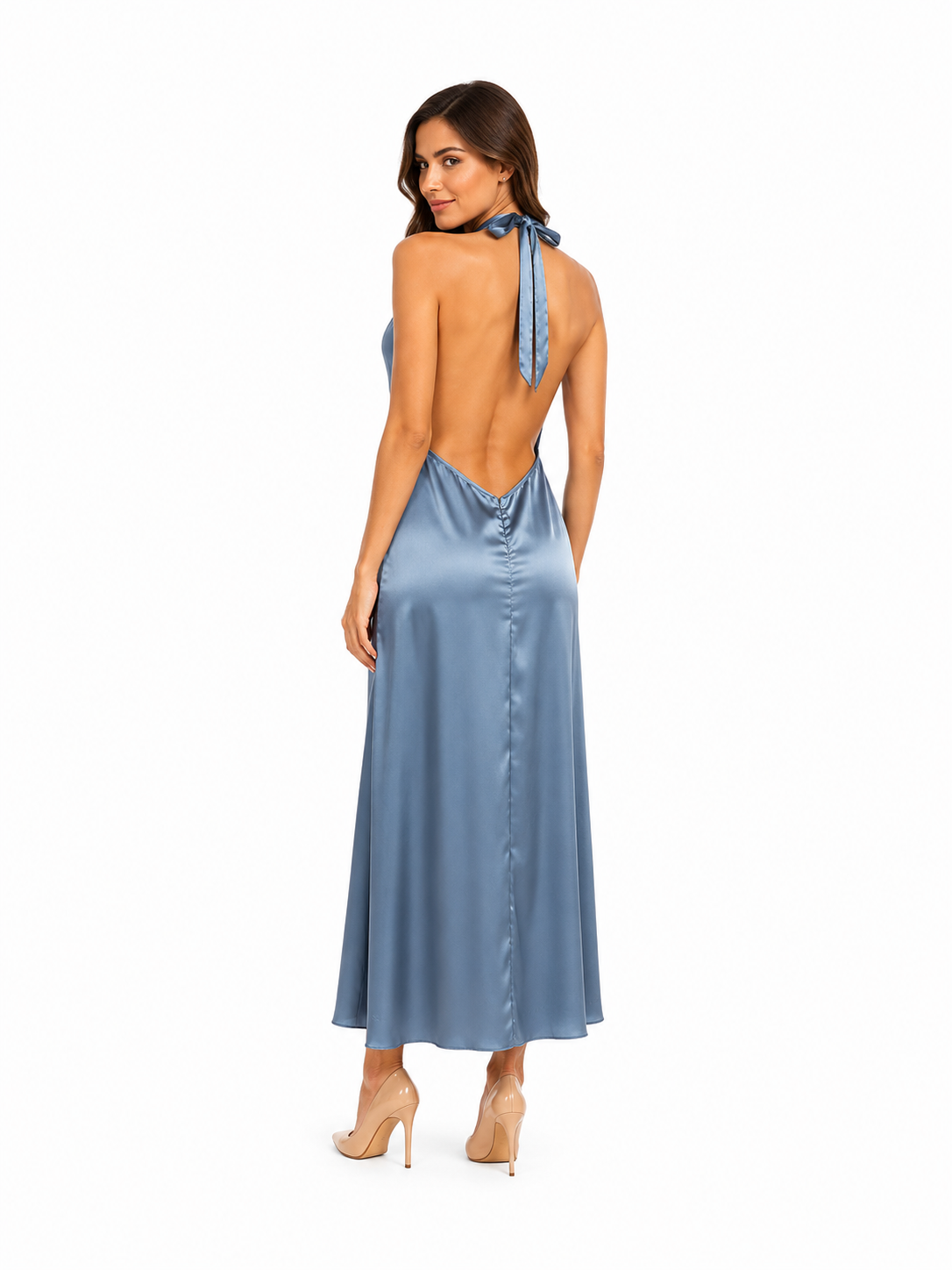 Arriendo de vestido largo celeste pastel escote en V espalda descubierta