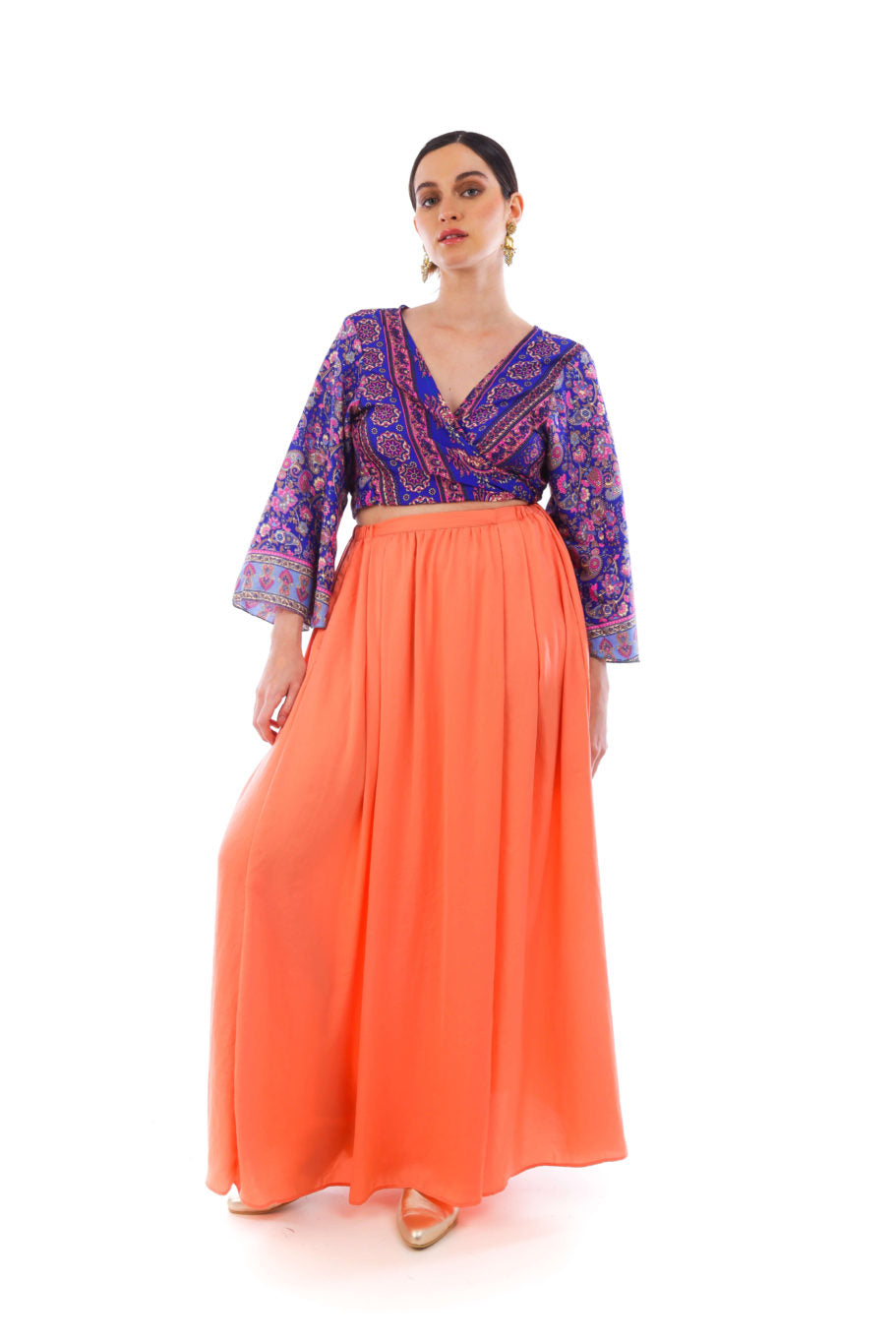 Arriendo de Conjunto top hippie chic con mangas ajustable y pollera color salmón
