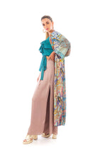 Arriendo de Kimono largo hippie chic con diseños