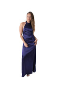 Arriendo de Vestido azul con cuello halter de seda marca Debut