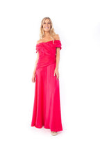 Arriendo de Vestido strapless fucisa plegado hasta la cadera