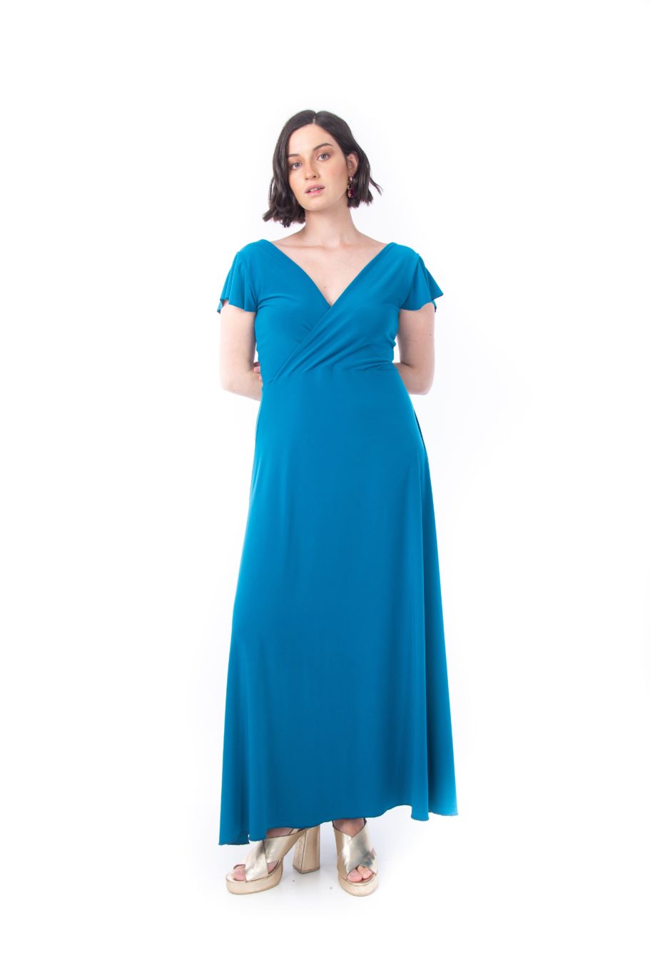 Arriendo de Vestido largo lycra azul mangas cortas con vuelos