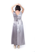 Arriendo de Vestido bicolor gris