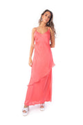 Arriendo de Vestido largo coral sin espalda, amarre atrás