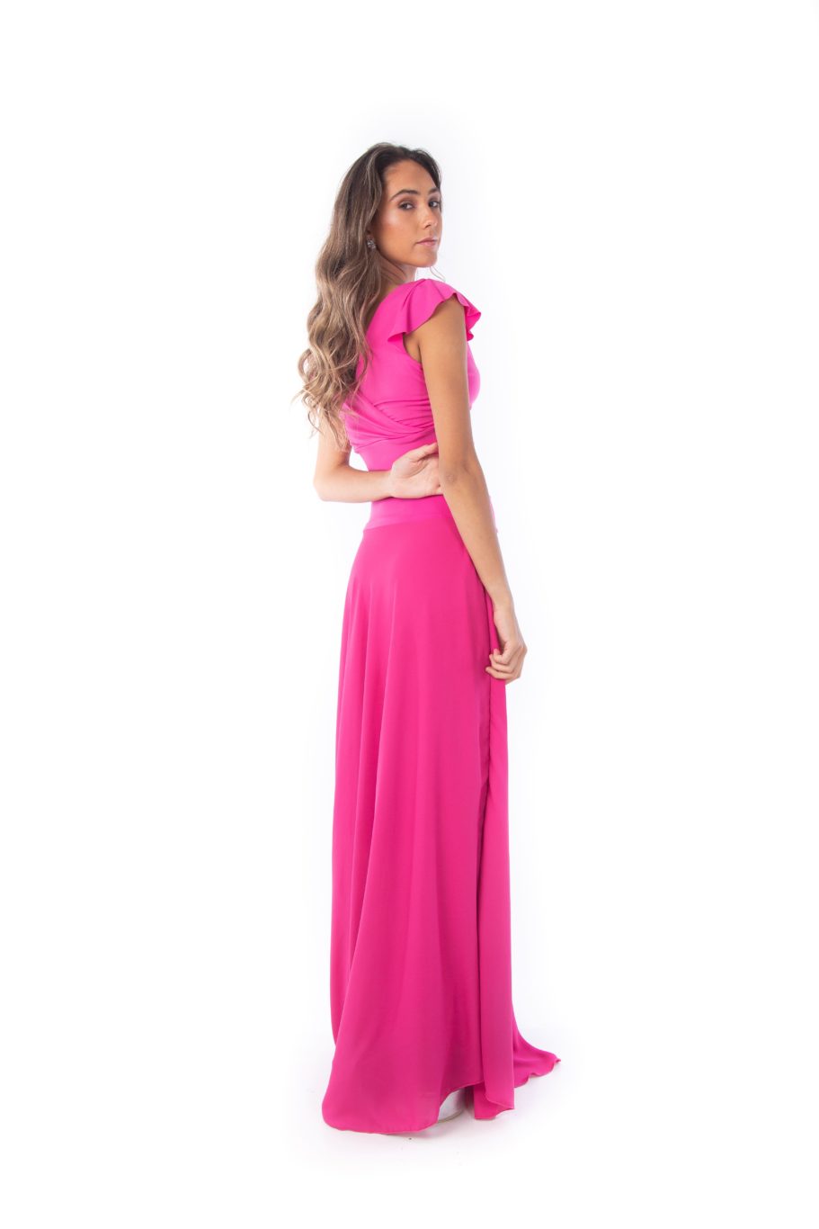 Arriendo de Conjunto fucsia lycra mangas cortas con vuelos