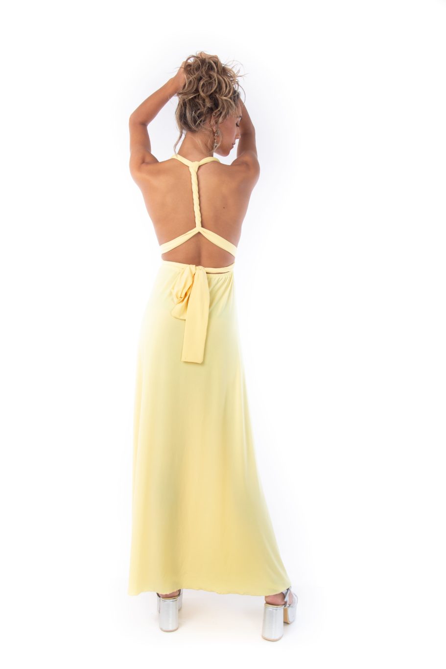 Arriendo de Vestido multiforma amarillo