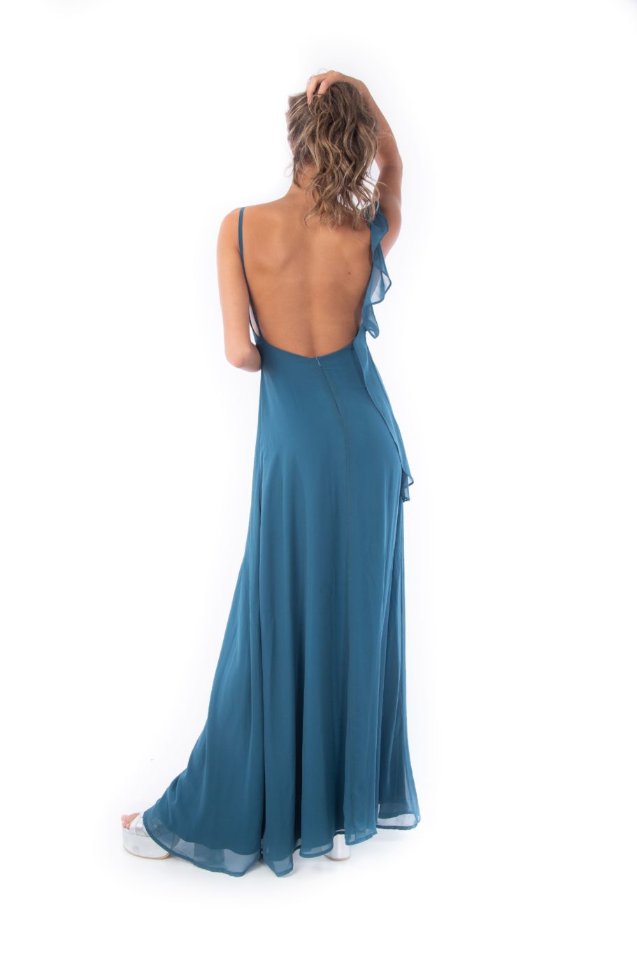Arriendo de Vestido largo petróleo, vuelo en un lado del escóte hasta la espalda