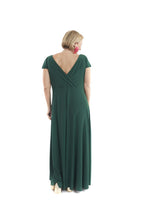 Arriendo de Vestido verde oscuro con manga lycra
