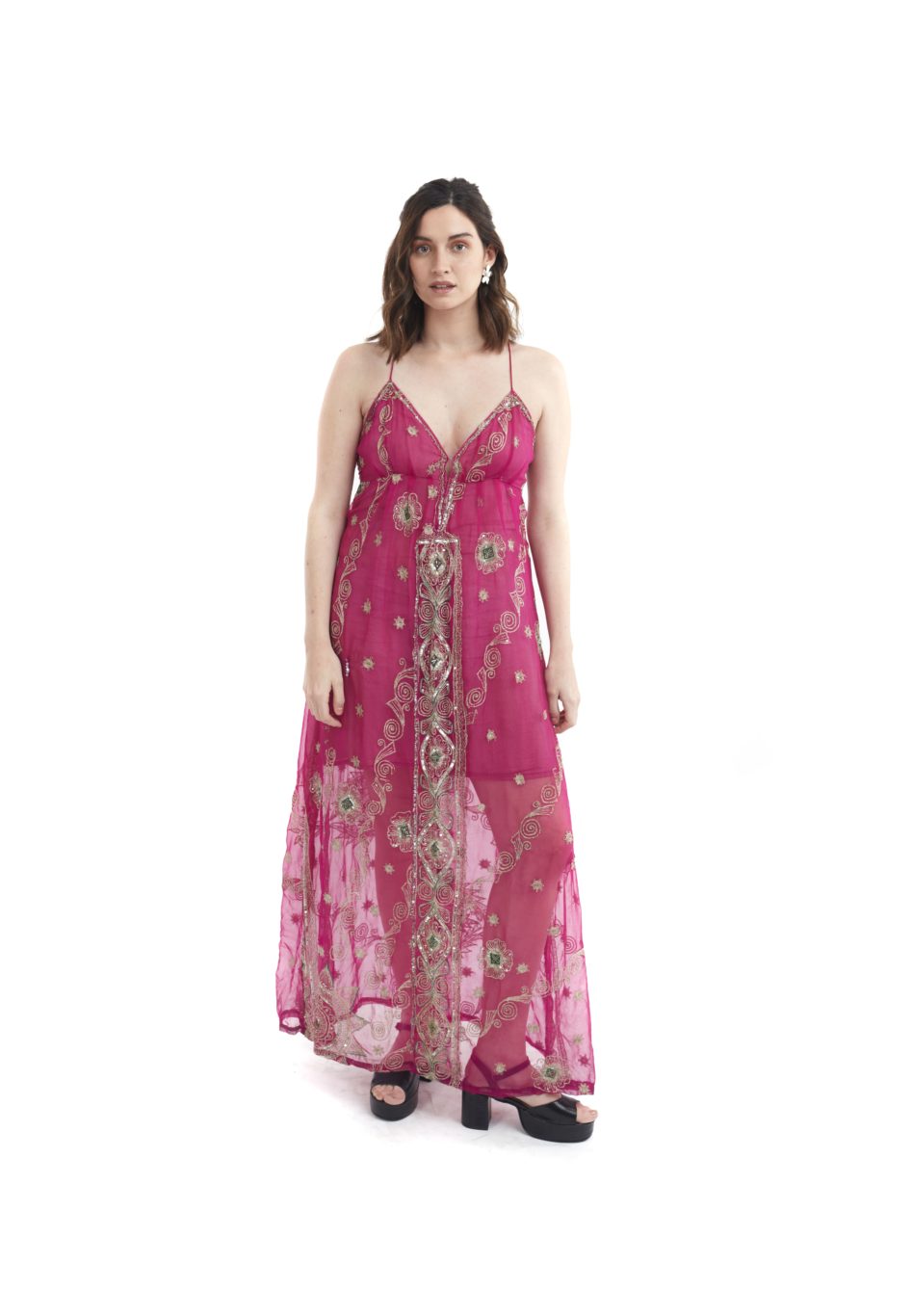 Arriendo de Vestido largo India Chic fucsia con mostacillas