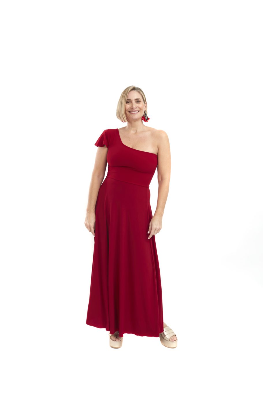 Arriendo de Vestido largo lycra rojo italiano con un hombro