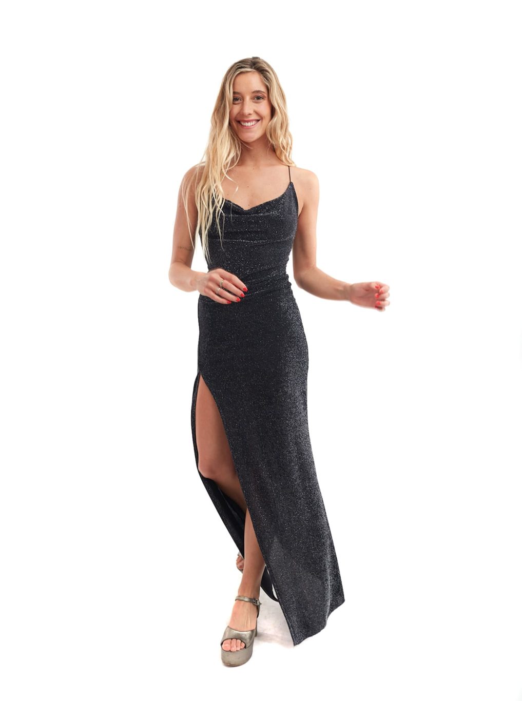 Arriendo de Vestido largo negro con brillos