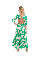 Arriendo de Vestido verde con flores blancas escote en V con malla
