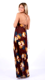 Arriendo de Vestido largo café con flores y mostacillas