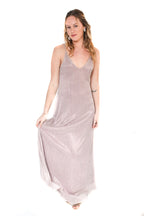 Arriendo de Vestido largo rosa palo con brillos