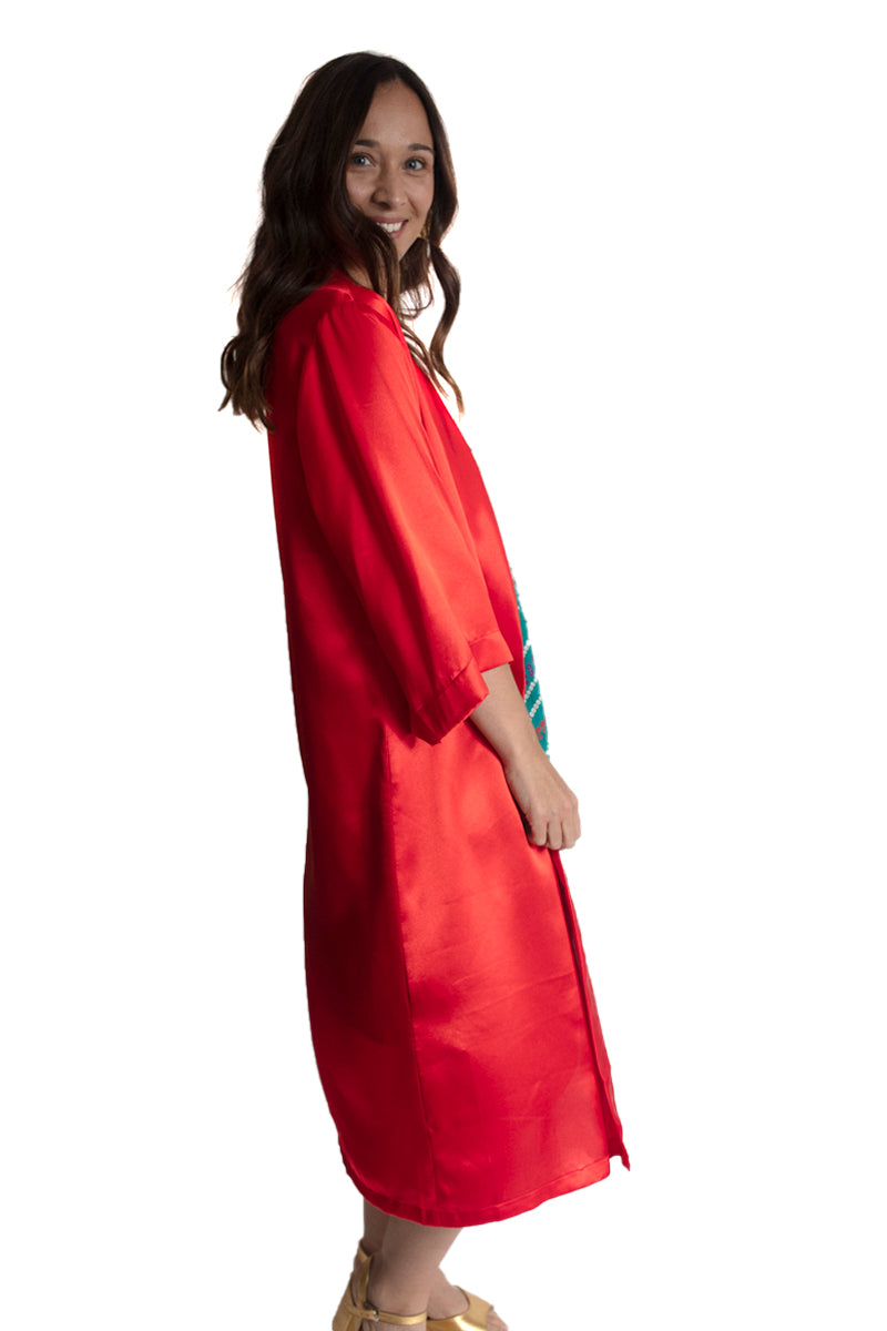 Arriendo de Kimono largo rojo de seda