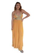 Arriendo de Vestido mostaza con brillos en escote y cintura