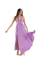 Arriendo de Vestido largo lila tela mas gruesa cut out con argolla en cintura y amarre en espalda