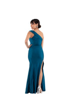 Arriendo de Vestido largo petroleo de lycra con un hombro y tajo al costado
