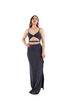 Arriendo de Vestido plateado con azul marino oscuro cut out adelante