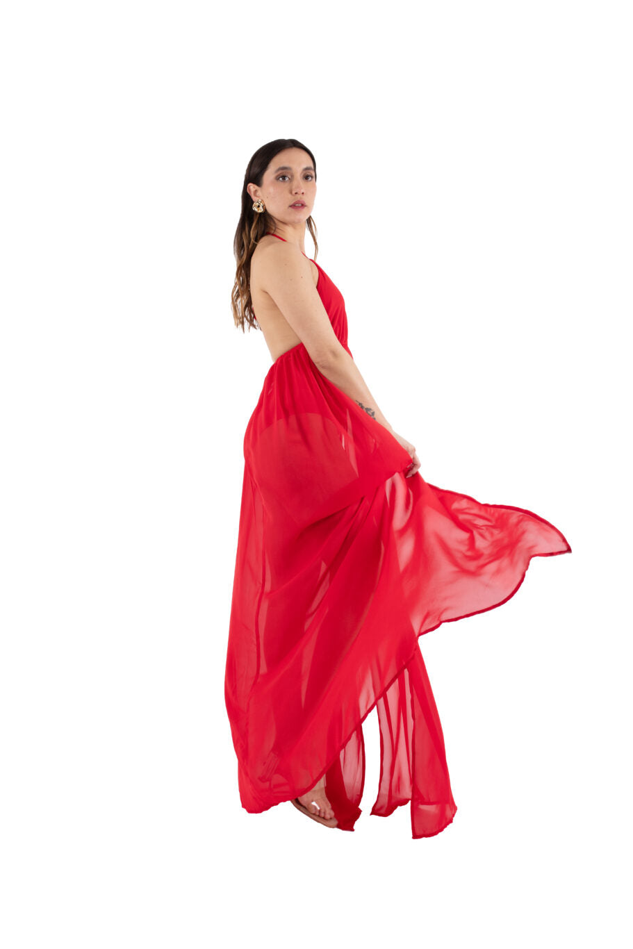 Arriendo de Vestido largo rojo de gasa con transparencia y body