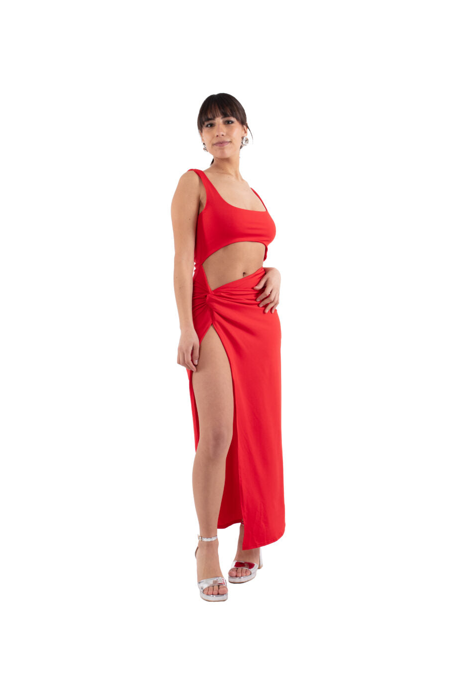 Arriendo de Vestido largo rojo elasticado con corte en abdomen y tajo