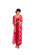 Arriendo de Kimono largo rojo y fucsia con estampado dorado